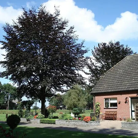 De Bruine Beuk Farm stay *